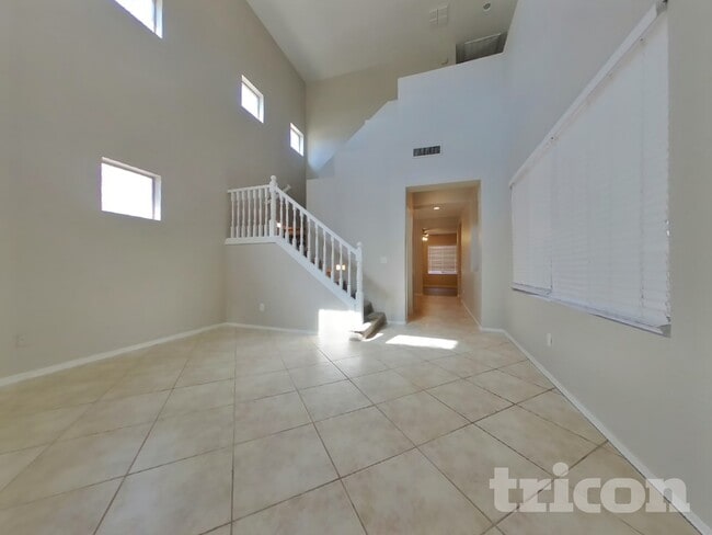 Photo - 9406 W Berkeley Rd