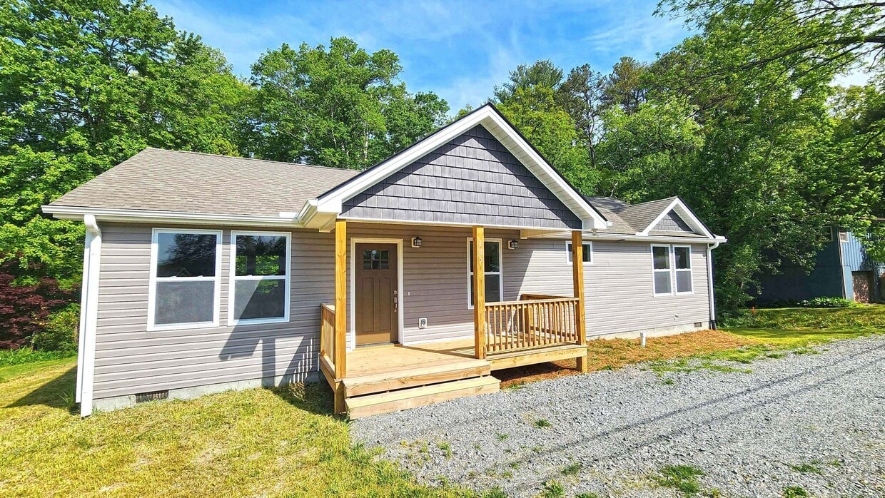 Lovely New Home - Lovely New Home