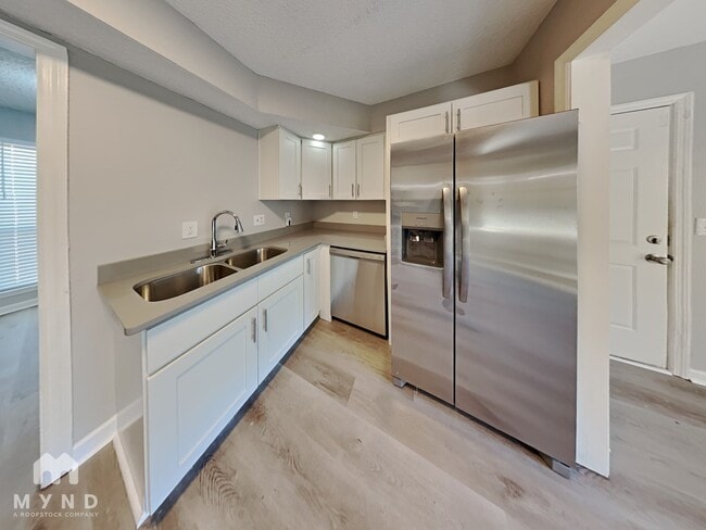 Building Photo - 2981 Owendale Dr