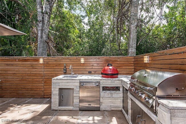 Photo - 840 Meadowland Dr