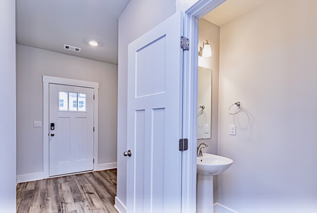 Photo - 109 Marston Ln
