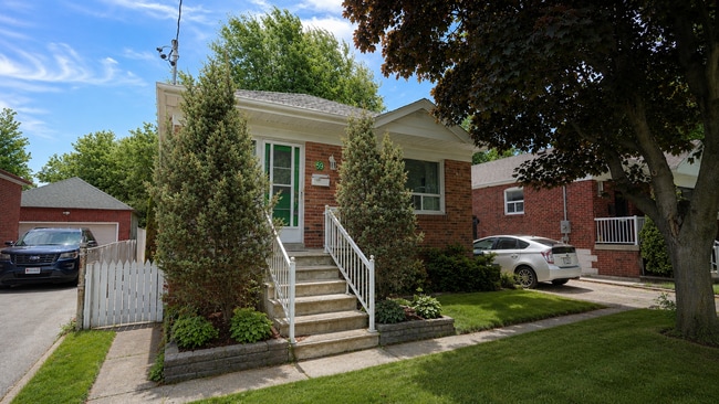 Photo - 59 Mitcham Dr
