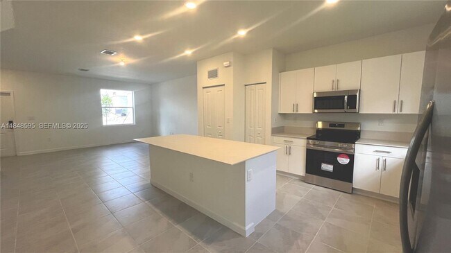 Photo - 1178 SE 2nd St