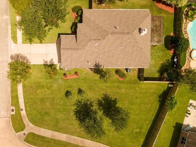 Photo - 2118 Indianapolis Dr