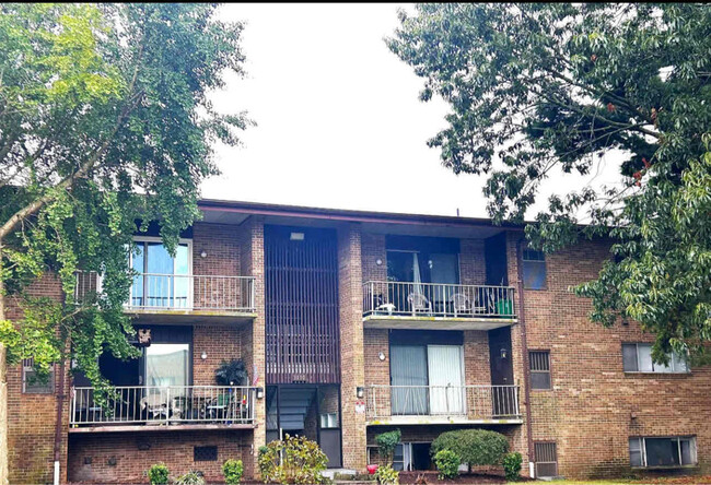 Building Photo - 1030 Adams Ave Rental