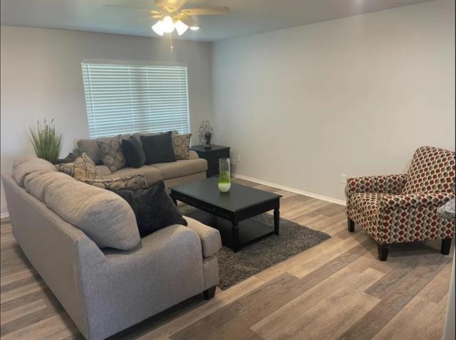 Photo - 8424 10th Pl