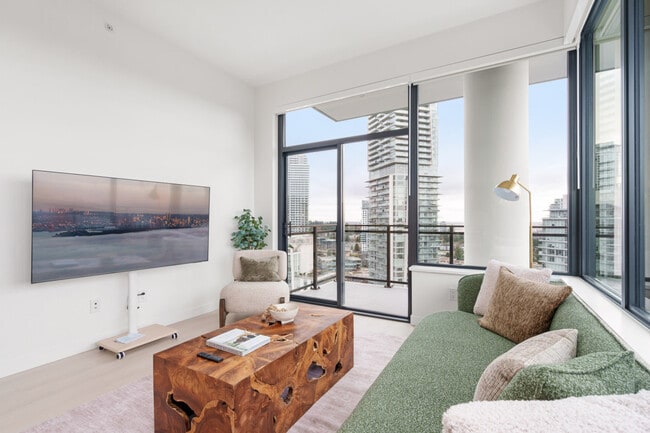 Photo - 626 Claremont St Unit ID1357376P