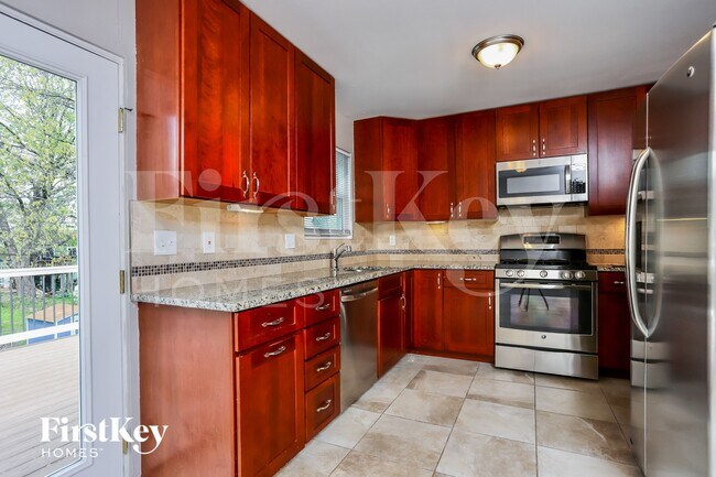 Photo - 1331 Glenstone Dr