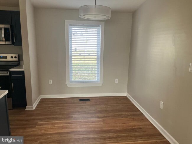 Photo - 206 Cashmere Dr