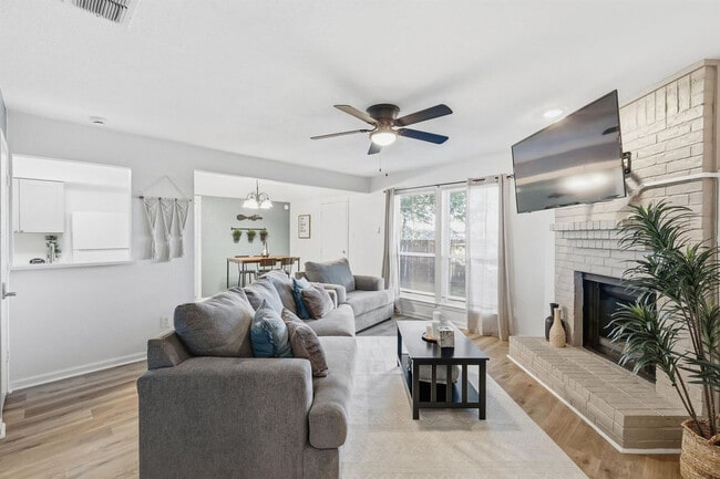 Photo - 2162 E Arkansas Ln Unidad ID1346354P