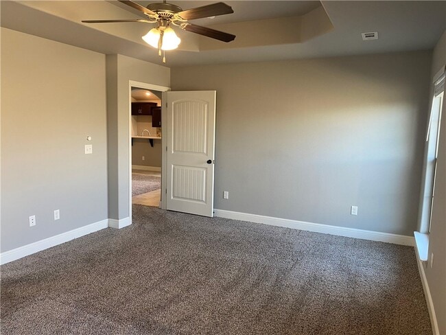 Building Photo - 3550 Macintosh Way