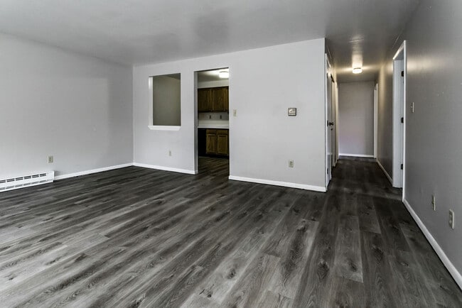 10 Kellogg Rd