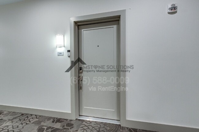 Photo - 1041 E Trinity Ln Unidad 218