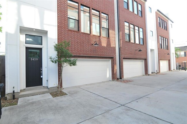 Photo - 1410 Ruthven St Condo