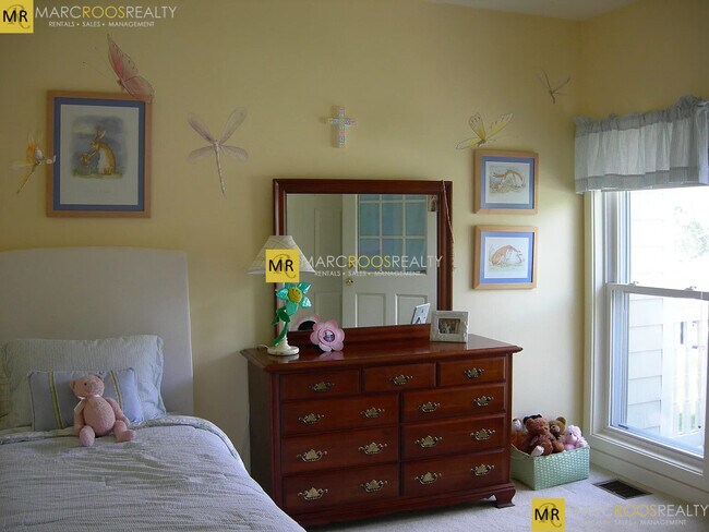 Photo - 89 Gladstone St Unit -