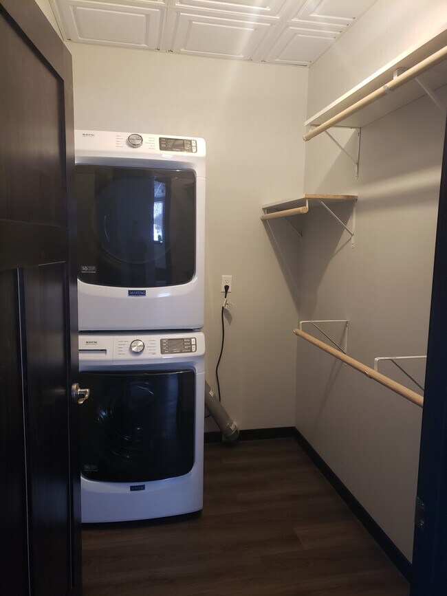 118 Center St W Apartments Unit Suite 1 Amery, WI