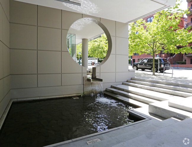 Photo - Benson Tower Condominiums