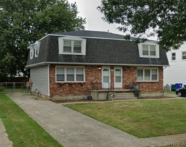 Building Photo - 32 Cascade Dr