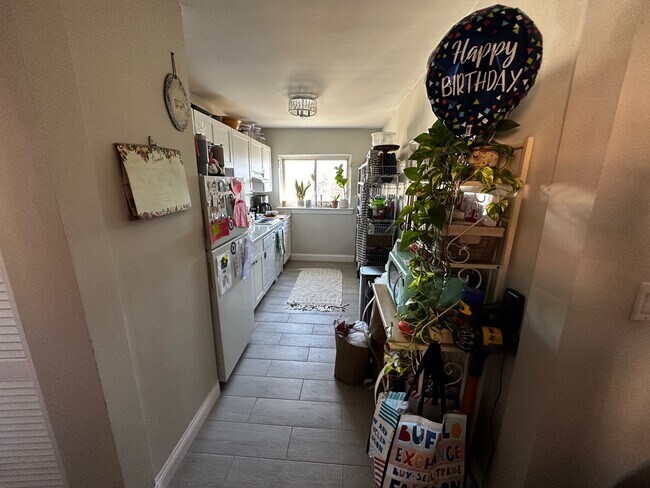 Photo - 61 Selkirk Rd Unit 10