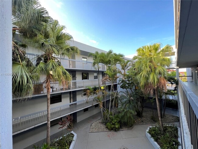 Photo - 12209 SW 14th Ln Unit 1302