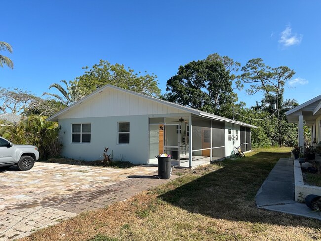 Photo - 10281-10283 Carolina St Unit 10281