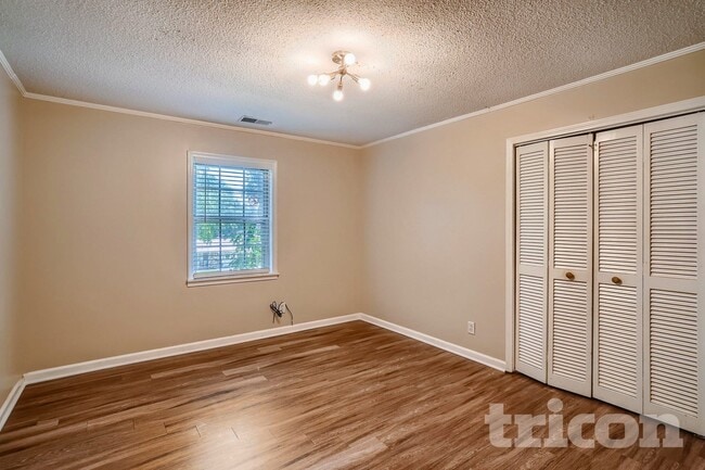 Photo - 114 Grassdale Rd