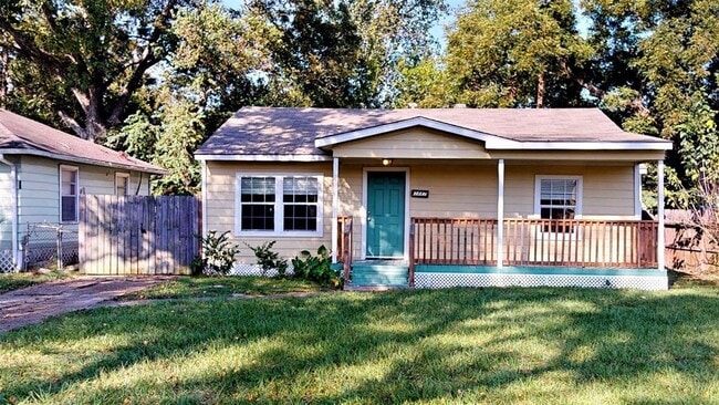 Photo - 3441 Mt Pleasant St Casa