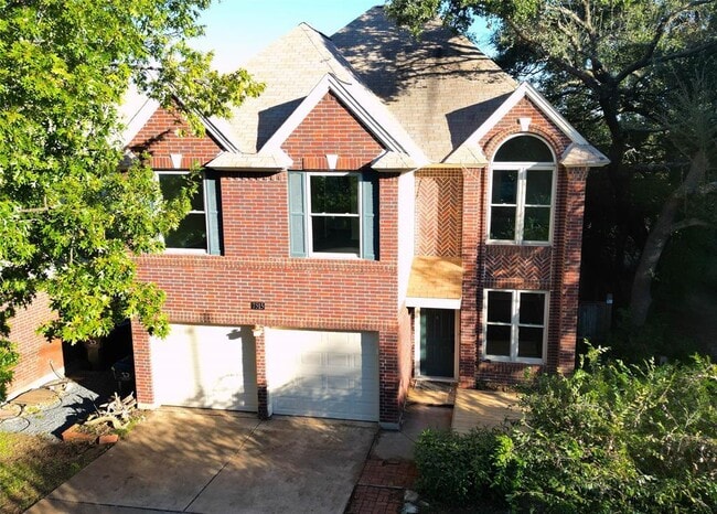 Photo - 7515 Windrush Dr