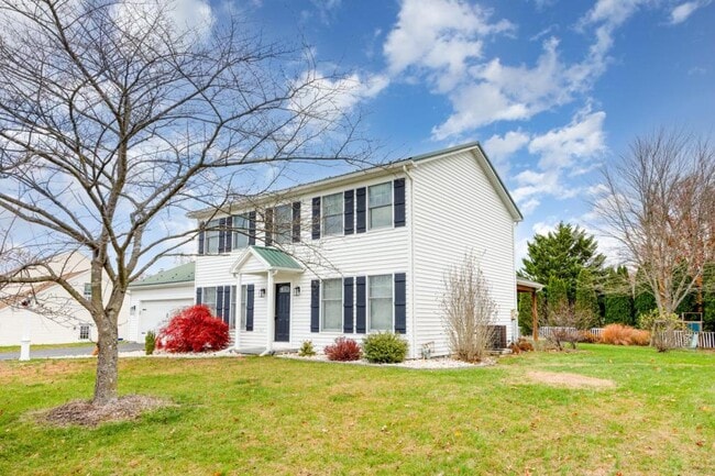 Photo - 125 Fieldstone Dr