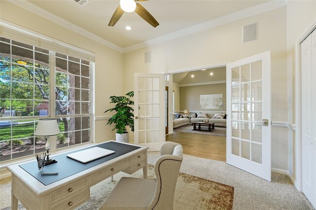 Photo - 10030 Estancia Ln