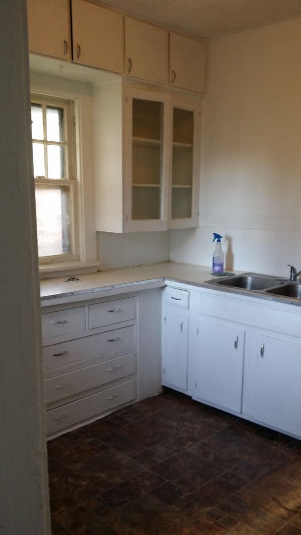 Photo - 3 bedroom 1 bath house!