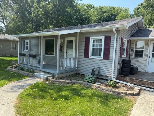Photo - 6055 Bryan Rd House
