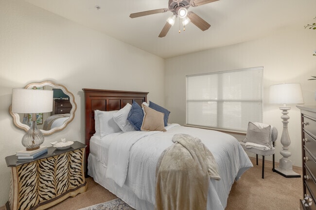 Custom Deluxe III 1BR, 1BA - 665SF - Bedroom - The Links at Eagle Hill