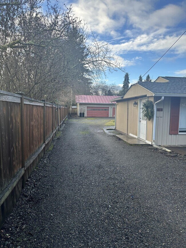 Photo - 6814 Foster St SW