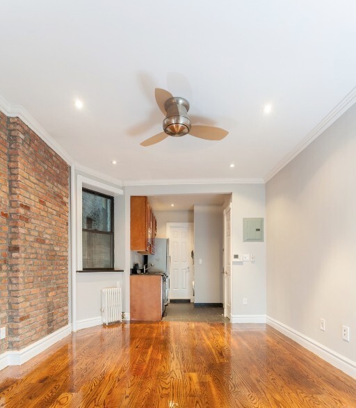 Photo - 380 E 10th St Unit 2B