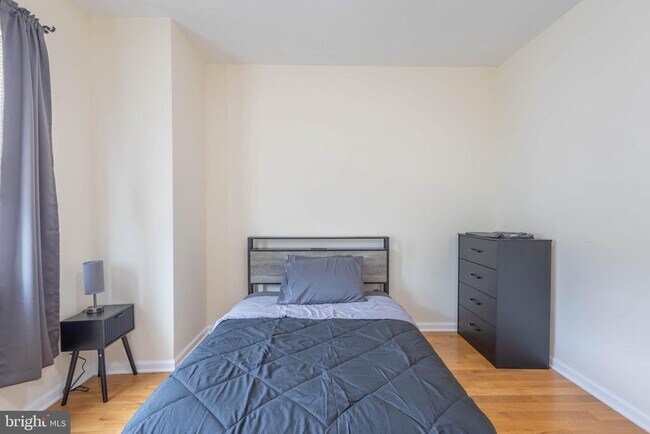 Photo - 2243 N 12th St