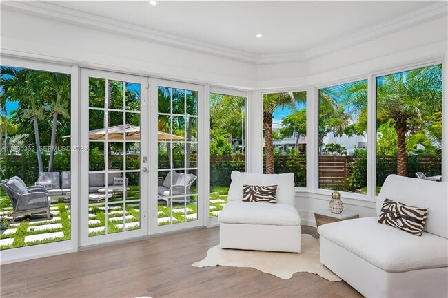 Photo - 2575 Pine Tree Dr