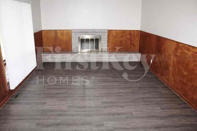 Photo - 5750 Wallingwood Dr