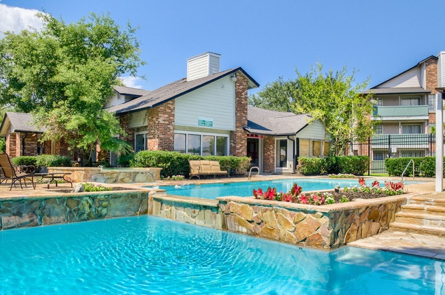 Building Photo - Carmel Brook Rental