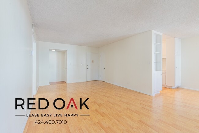 Photo - 319 S Clark Dr Unidad 307