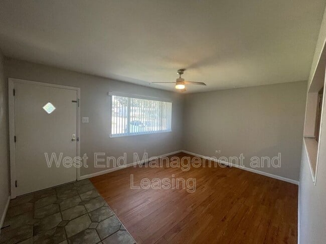 Photo - 1675 Beverly Dr