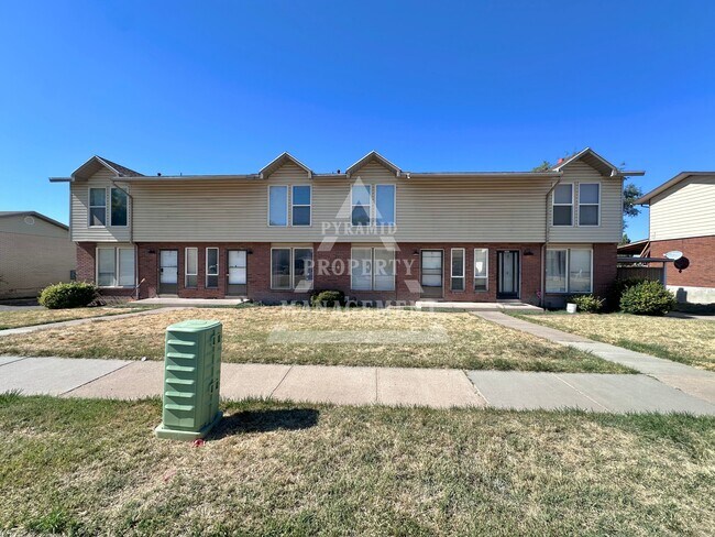 Photo - 5571 S 2800 W Unit C