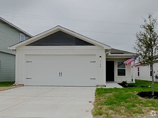 Building Photo - 1847 TX-46 Rental