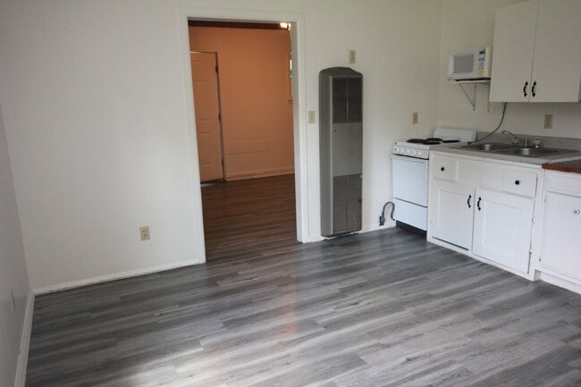 435 Iowa Ave Unit 435.5