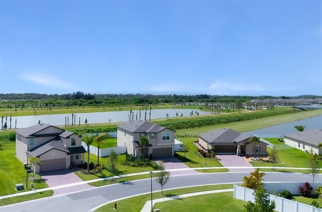 Photo - 952 Bent Creek Dr