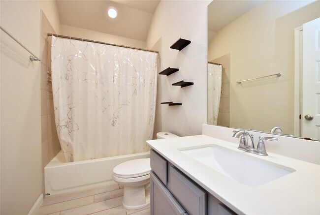 Photo - 1214 Oak Barrel Run