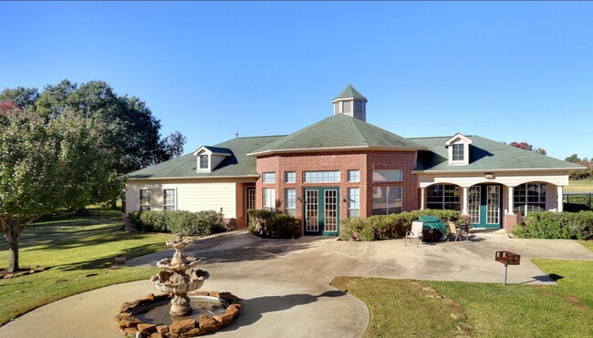 Photo - Churchill Place