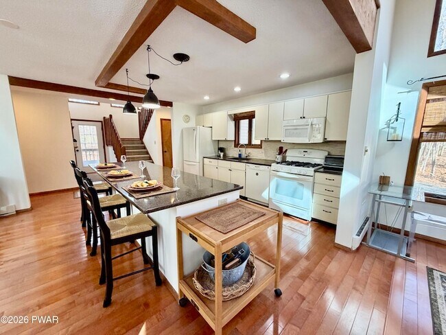 Photo - 811 Paddock Ct