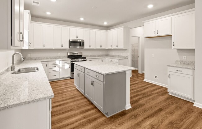 Photo - Charming 4-Bedroom Home for Rent in a Peac...
