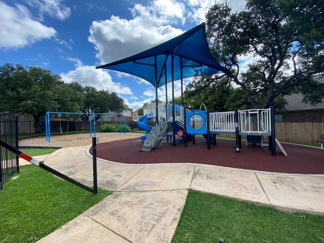 Photo - 27039 Trinity Bend